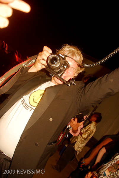 25 / 105